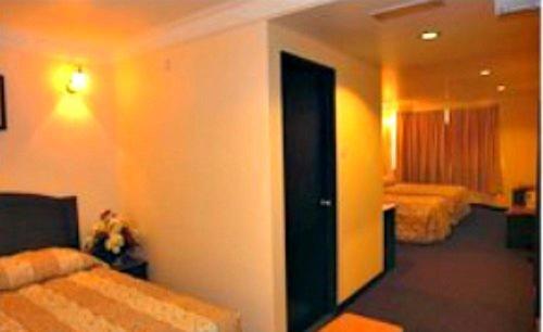 Hotel Remix